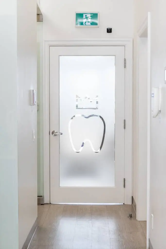 North Queen Dental