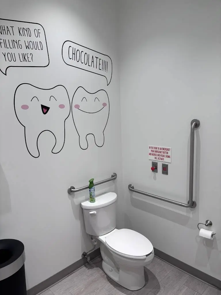 North Queen Dental