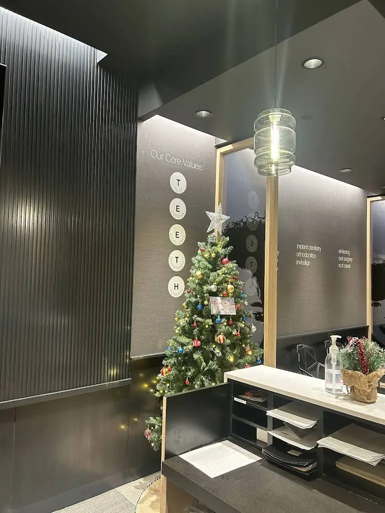 Studio Dental @ Sherway Gardens