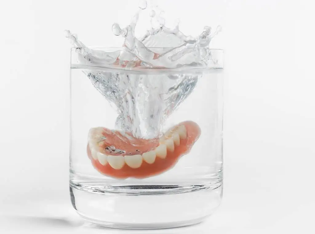 Li Family Dental
