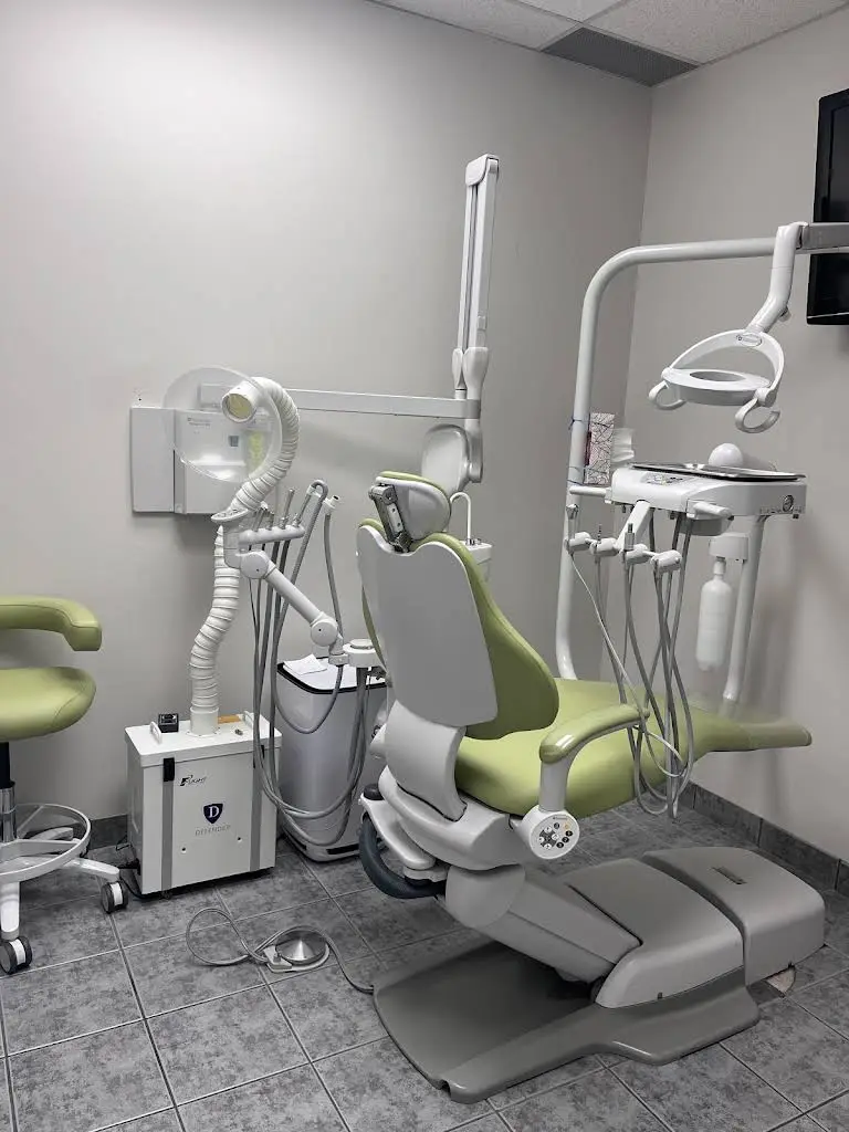 Village Park Dental | Dr. Daniel Hyun & Associates - Professional dental clinic exterior with modern facilities