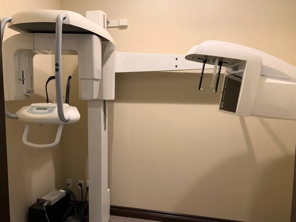 Markham Woodbine Dental