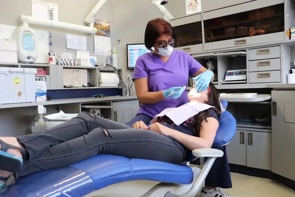 Toronto Dentist Office - Professional dental clinic exterior with modern facilities