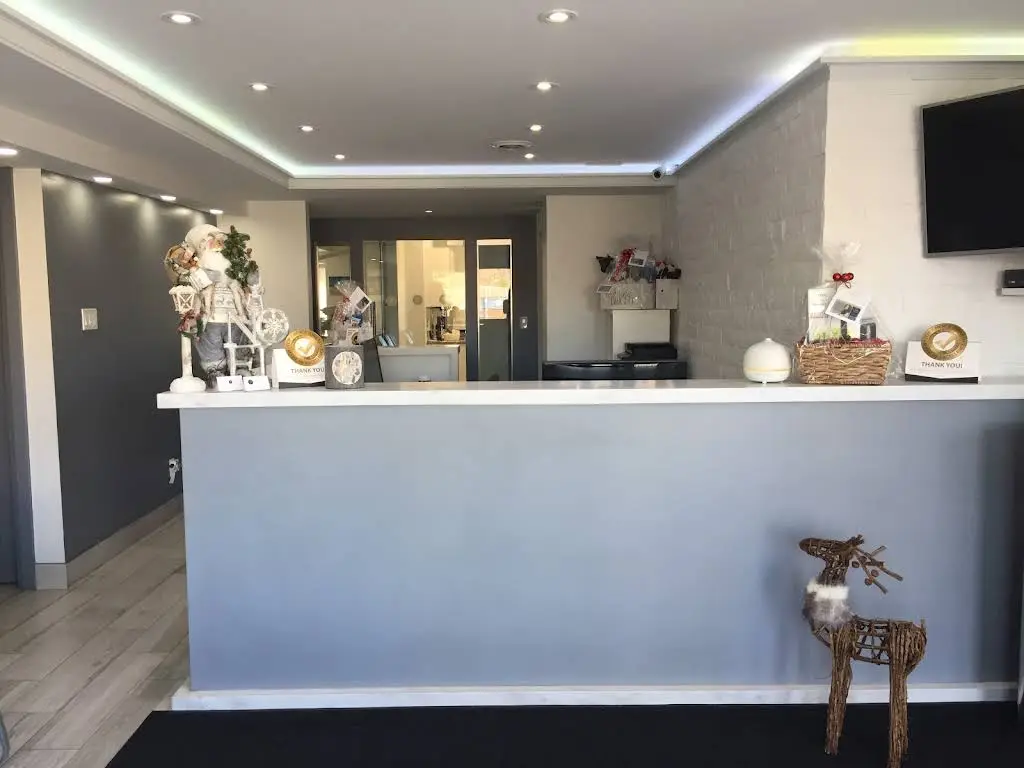 Lawrence West Dental