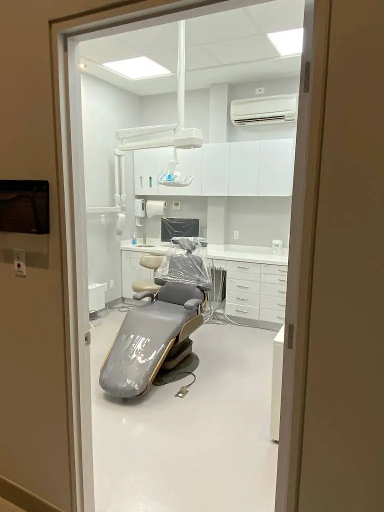 Avenue Dental