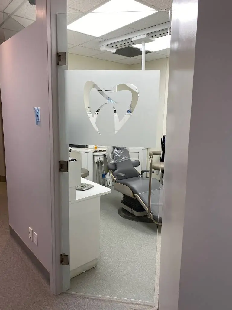 Avenue Dental