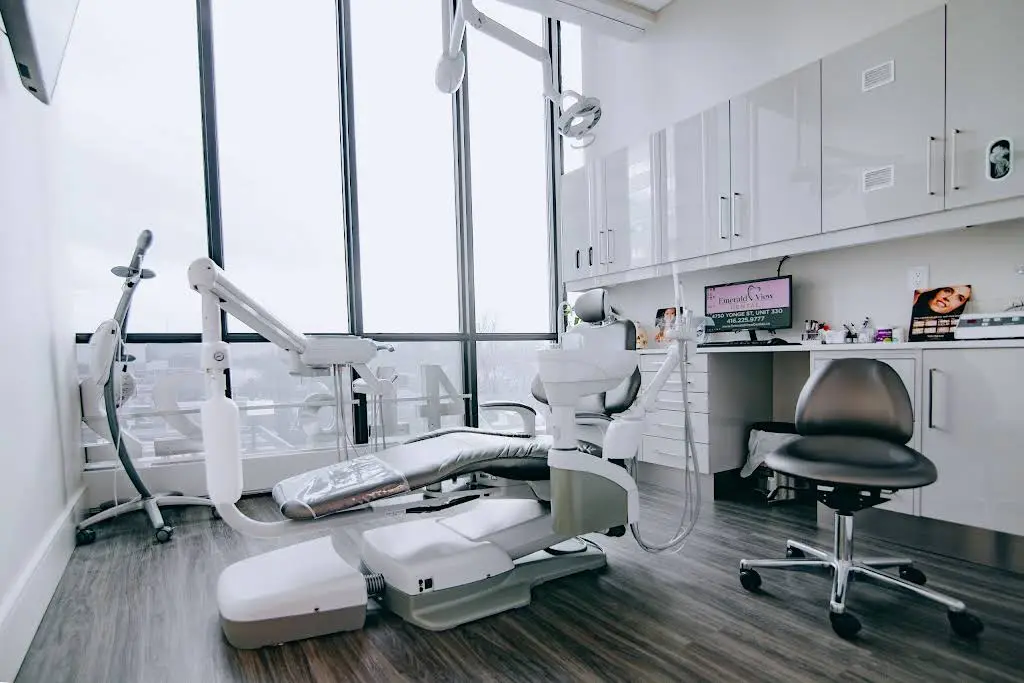 Emerald View Dental