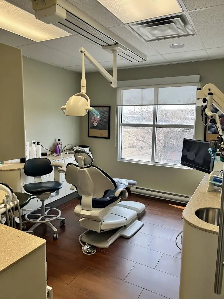 Hepworth and Damas Endodontics
