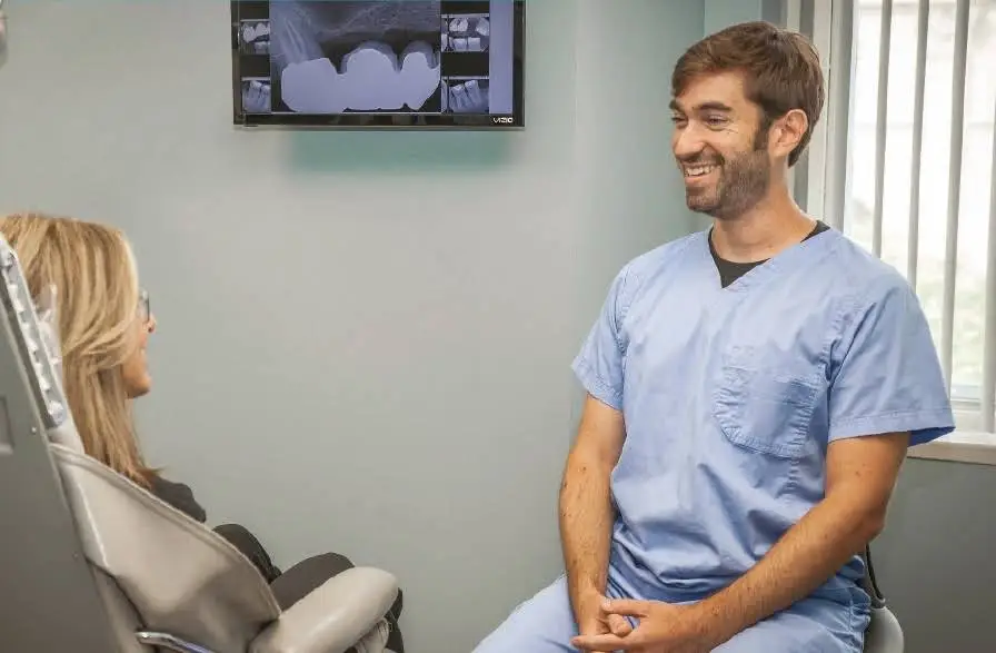 Shertok Smiles