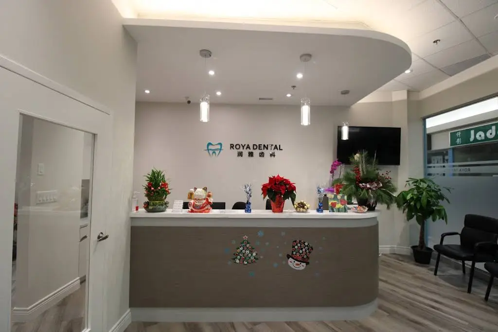 Roya Dental