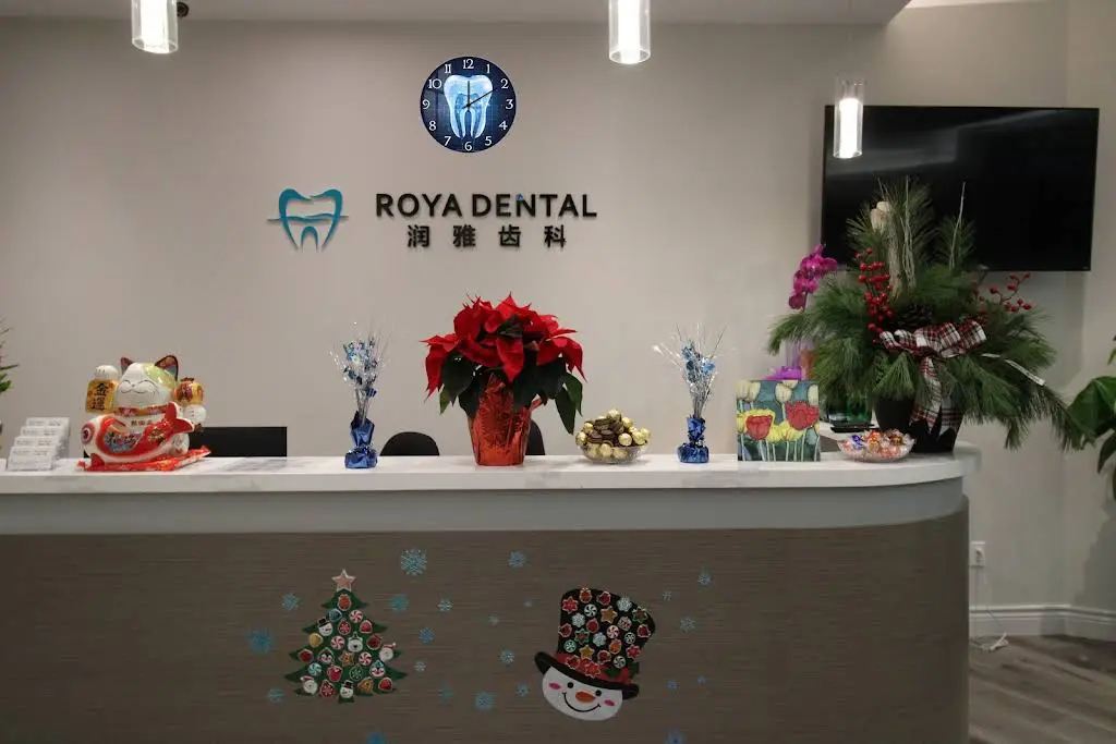 Roya Dental