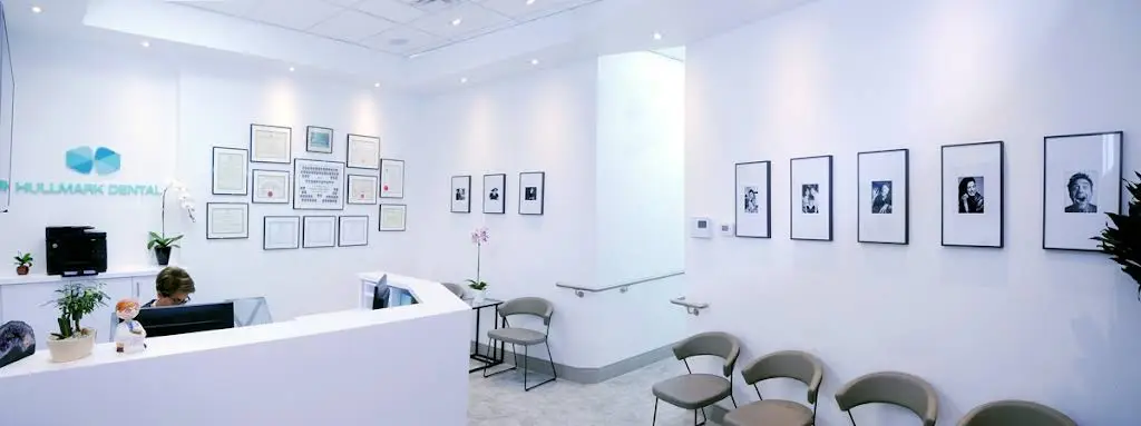 Hullmark Dental