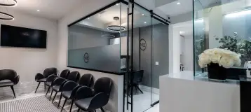 North Toronto Dental Centre - Dr. Andrew Penuvchev
