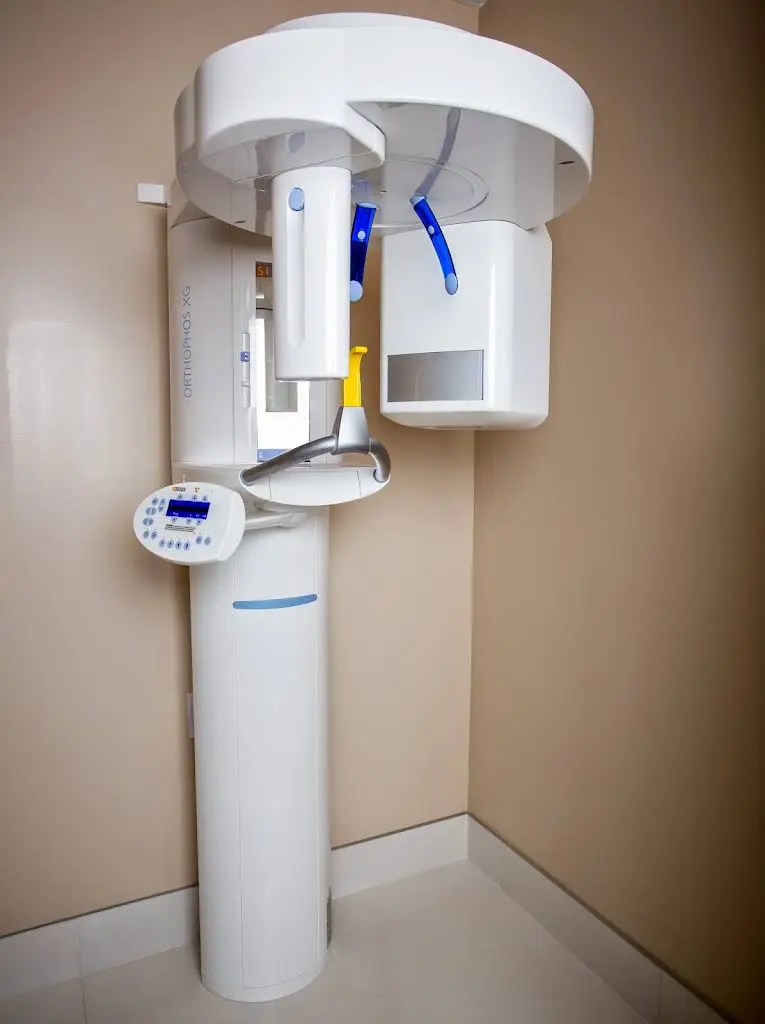 Lee Dental Associates