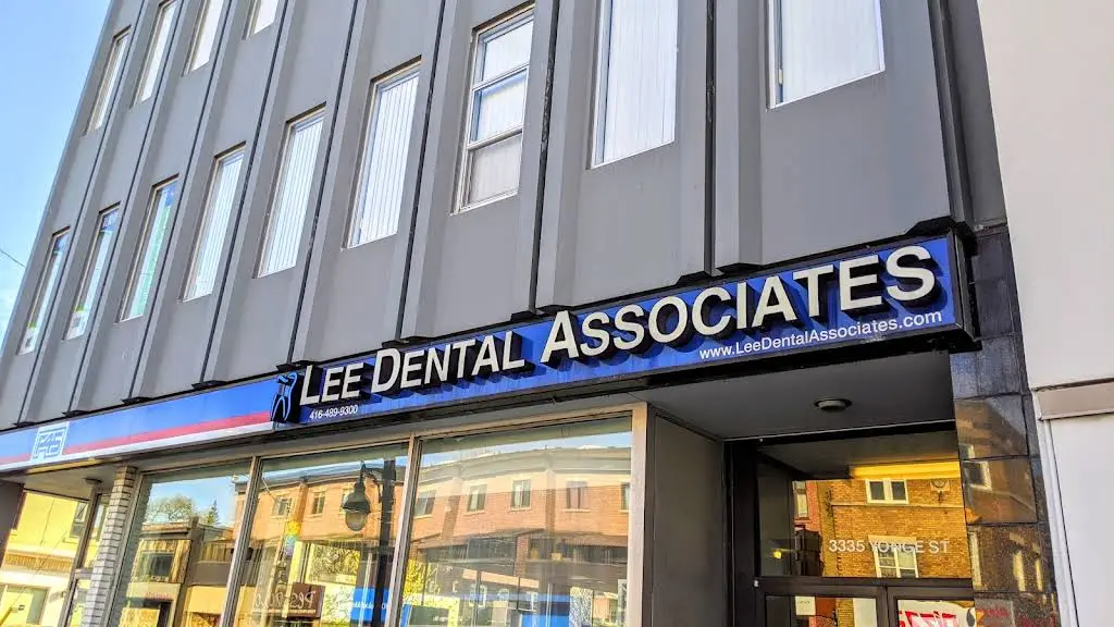 Lee Dental Associates