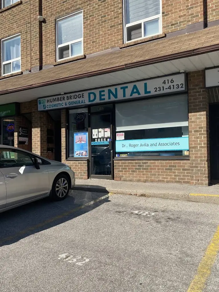 Humber Bridge Dental - Professional dental clinic exterior with modern facilities