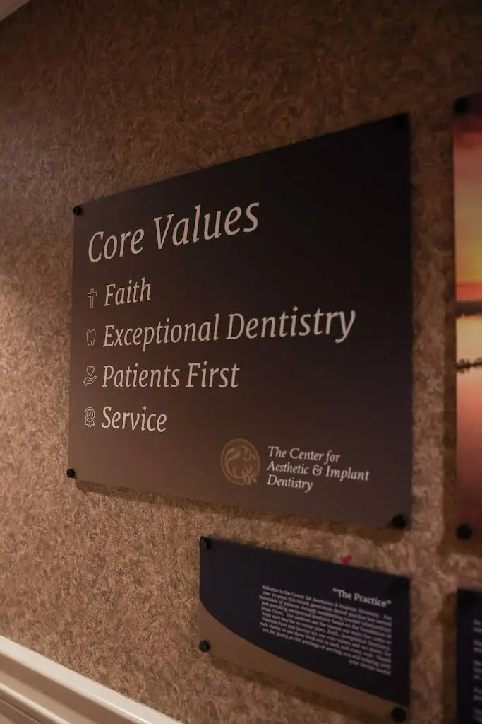 The Center For Aesthetic & Implant Dentistry