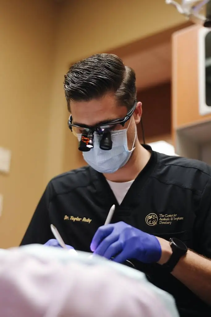 The Center For Aesthetic & Implant Dentistry