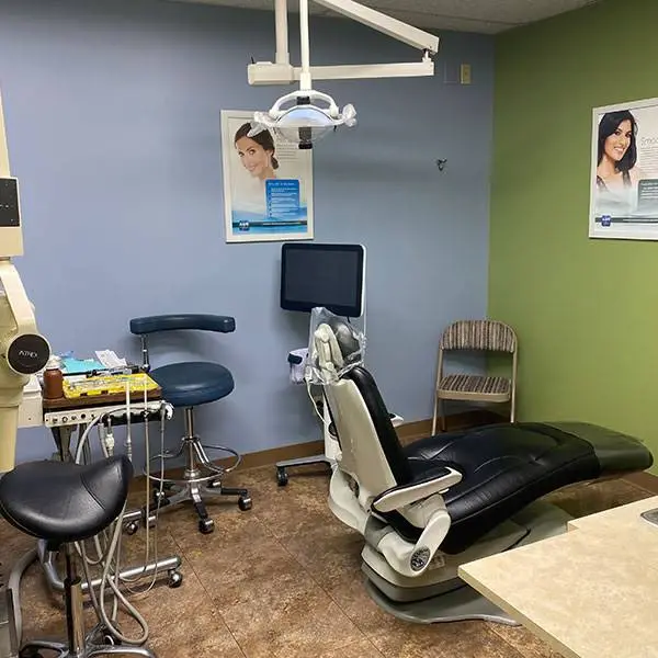 Waked Dental: Zeina Waked, DDS