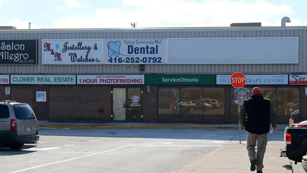 Kipling Queensway Mall Dental
