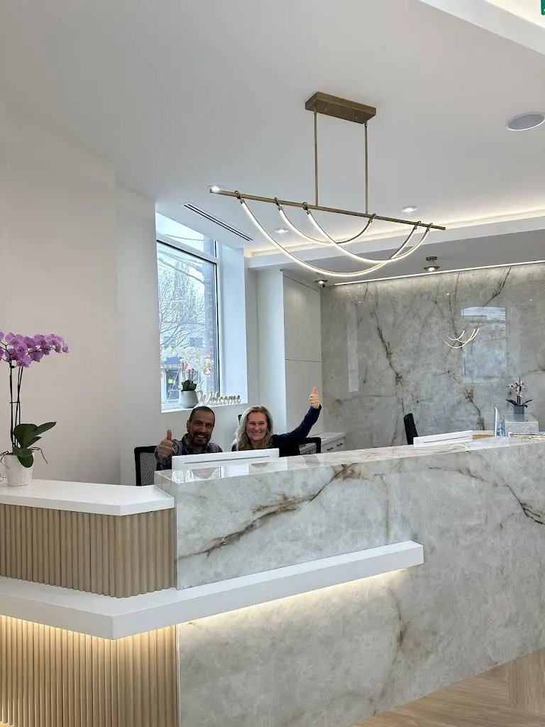 Lakeside Dentists
