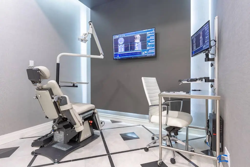 The Bloor Clinic - Dental Specialty group