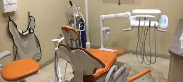 Woodbine-Steeles Dental Clinic