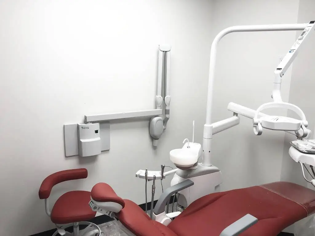 Hwy 7 Family Dentistry