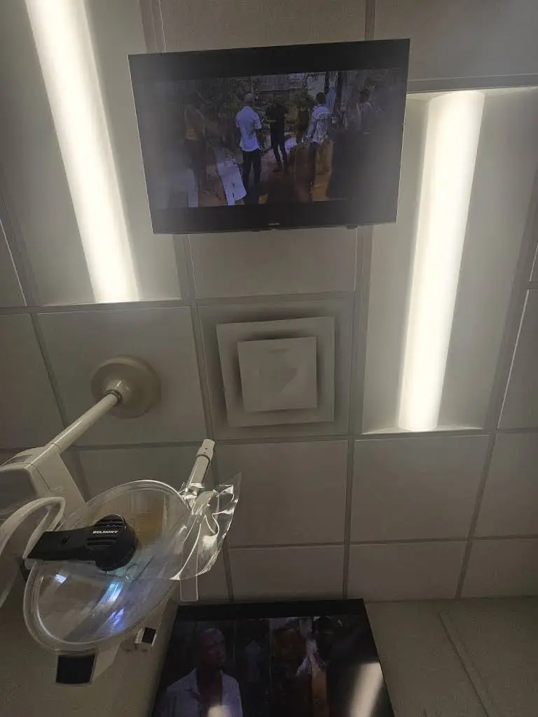 Blu Dental