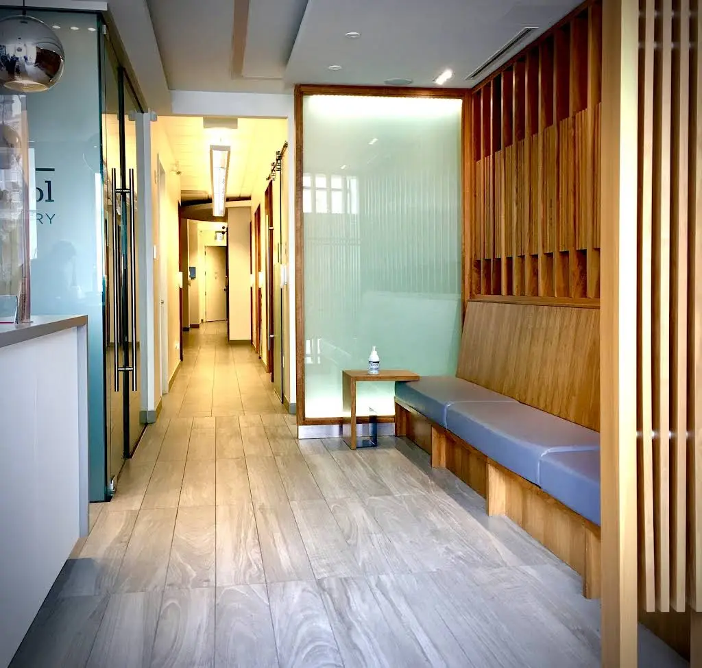 Capitol Dentistry - Midtown Toronto