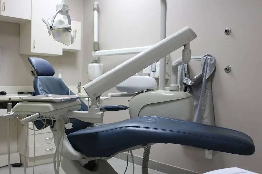 LG Dental Centre - Professional dental clinic exterior with modern facilities