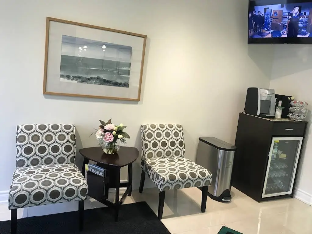 Broadway Dental Clinic