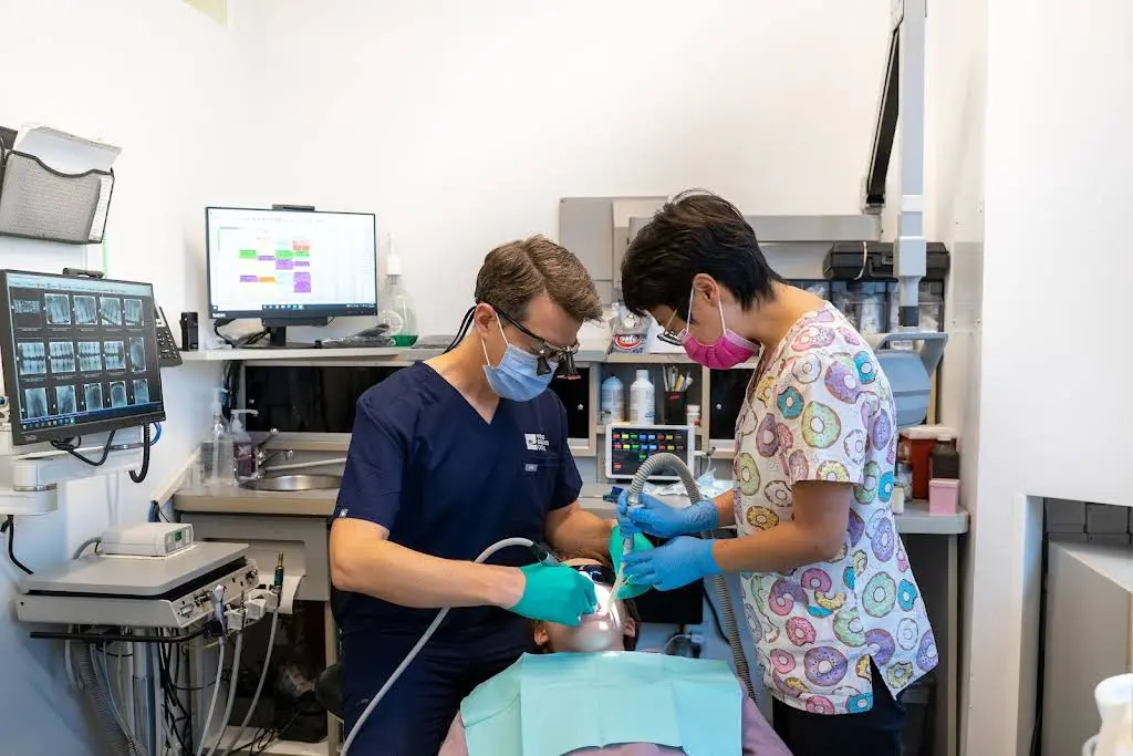 Yonge Eglinton Dental