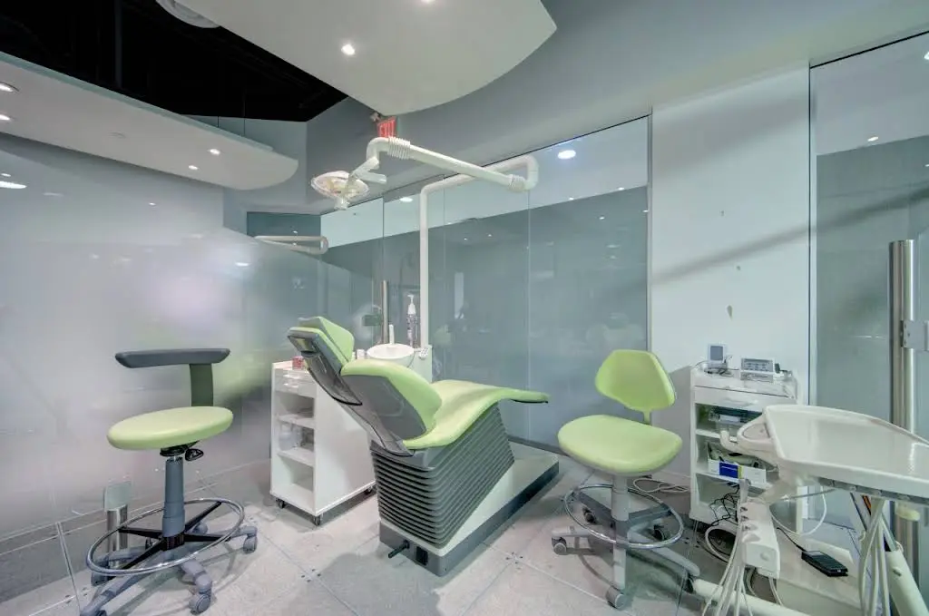 Altima Yonge Eglinton Dental Centre