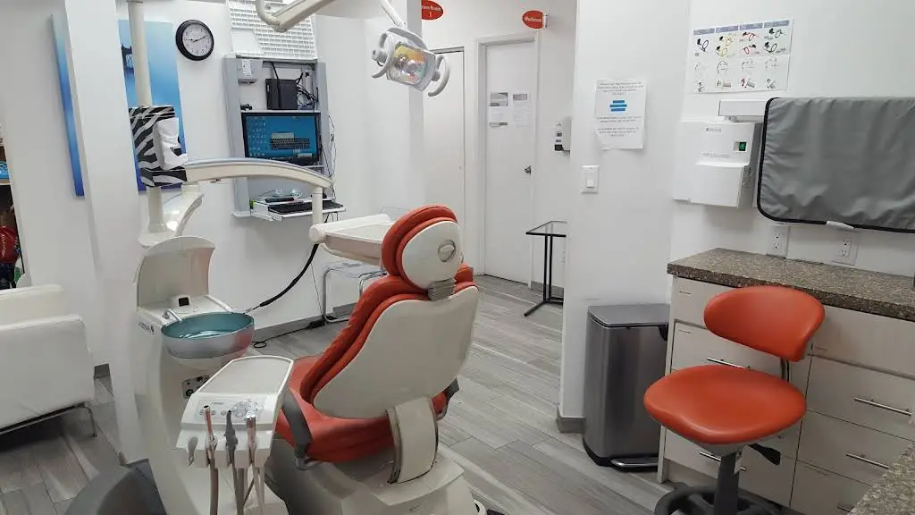 Smile Care on St Clair - Dr Bayani & Associates