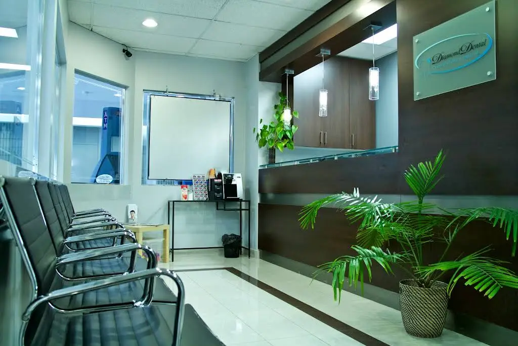 Diamond Dental Clinics - Dr. Rad