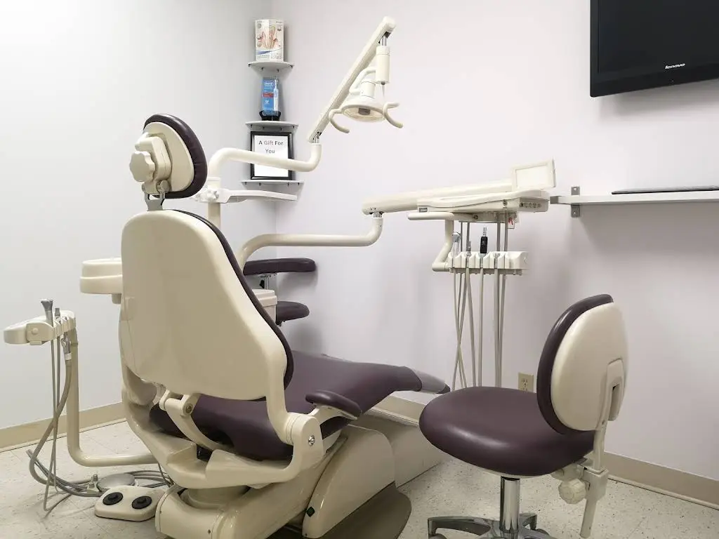 Peanut Plaza Dental