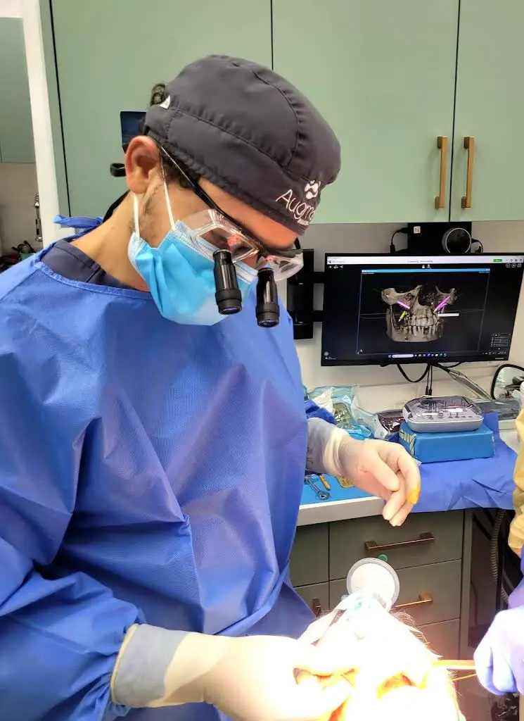 Revive Smiles - Dental Implants