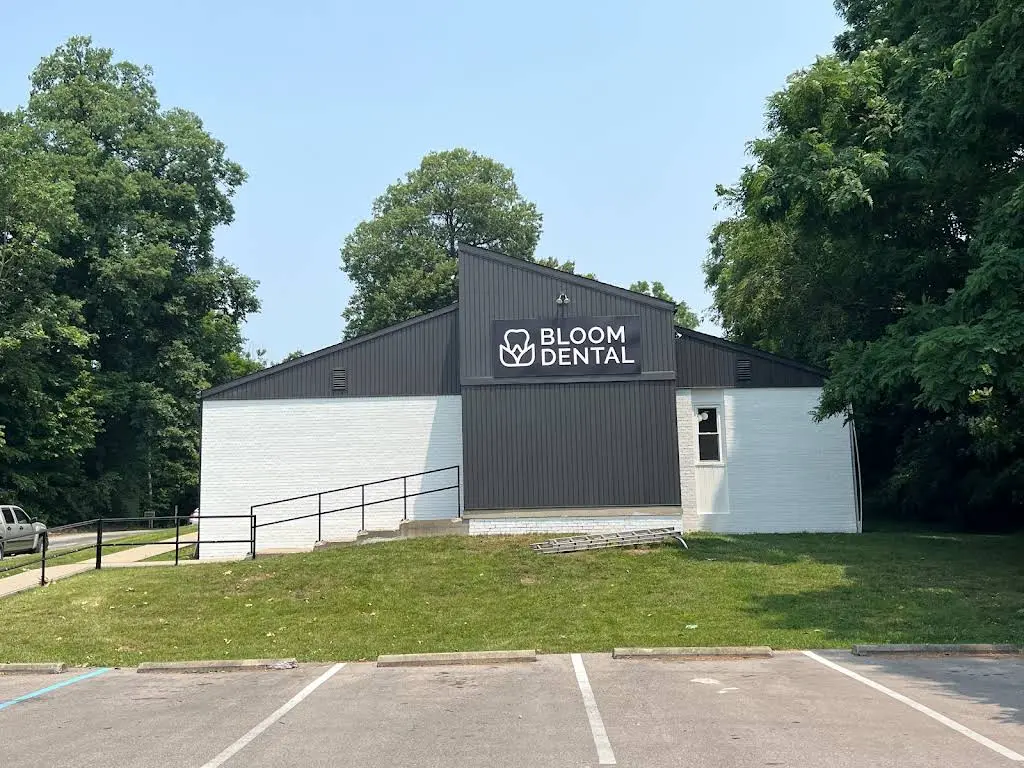 Bloom Dental
