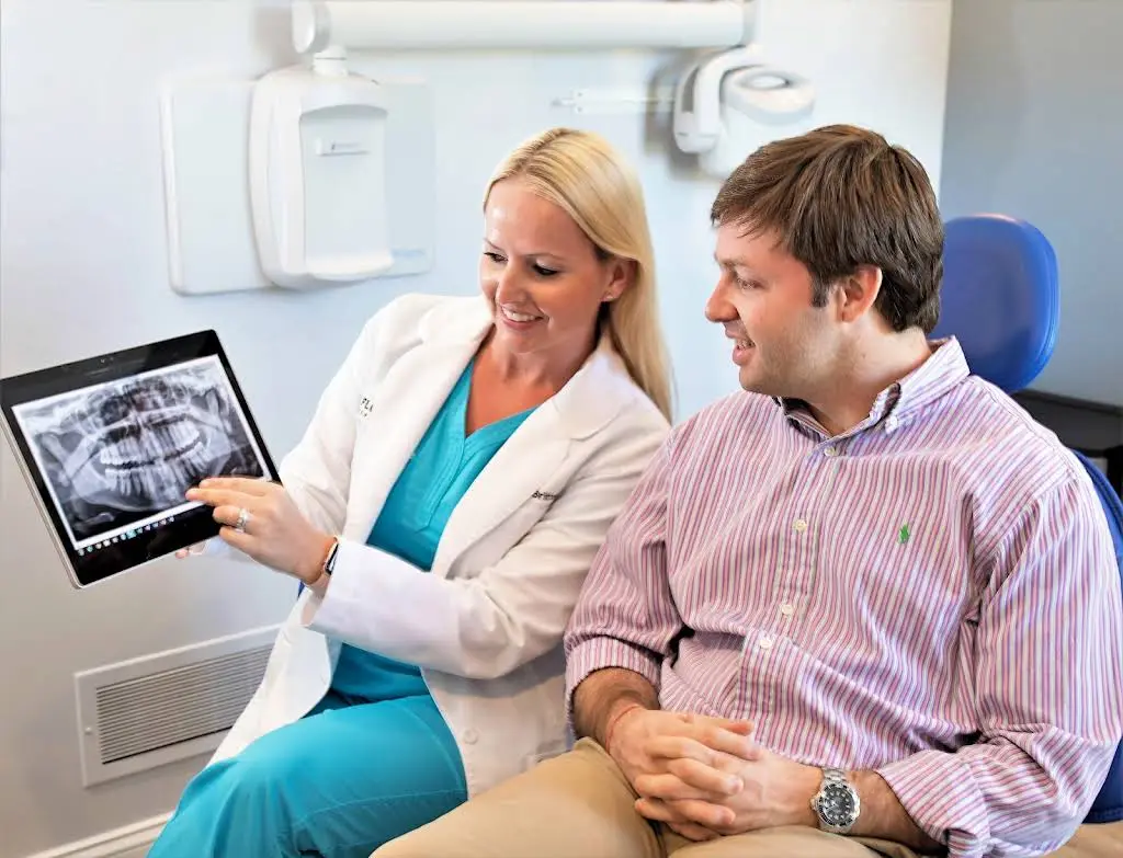 Floss 32 Dentistry Crestwood