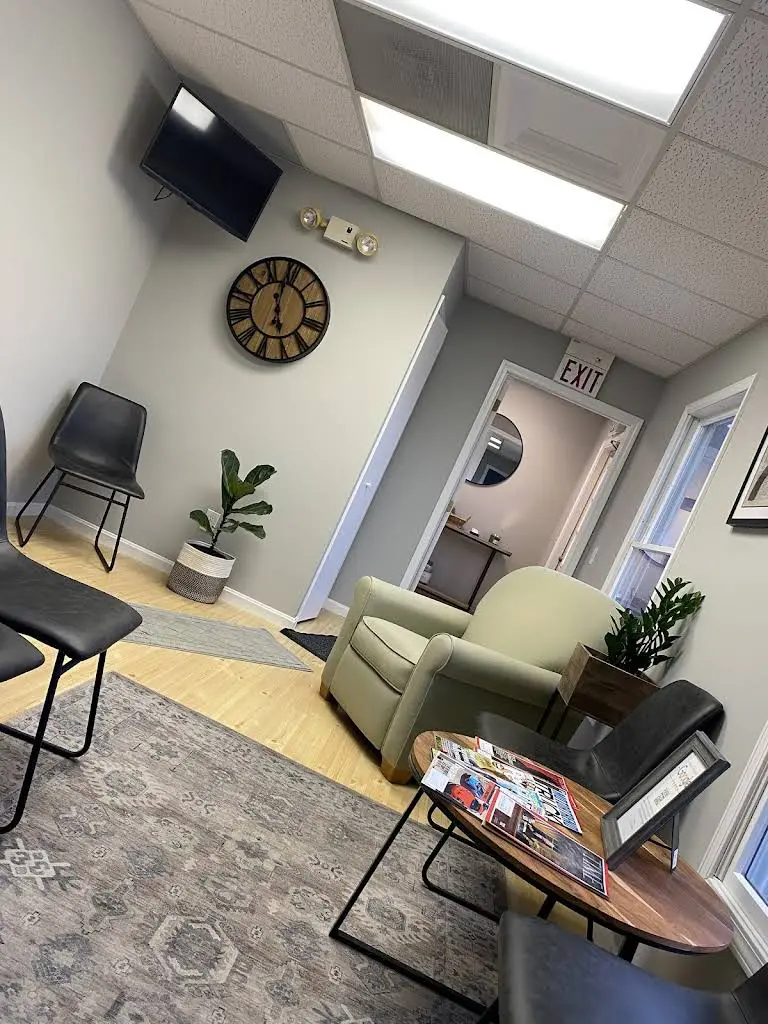 Plas Family Dental & Implants