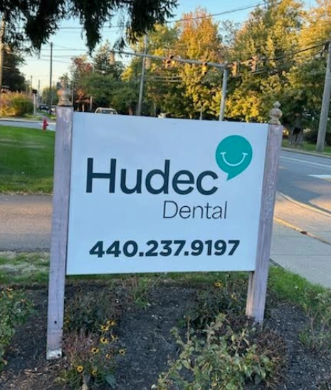 Hudec Dental