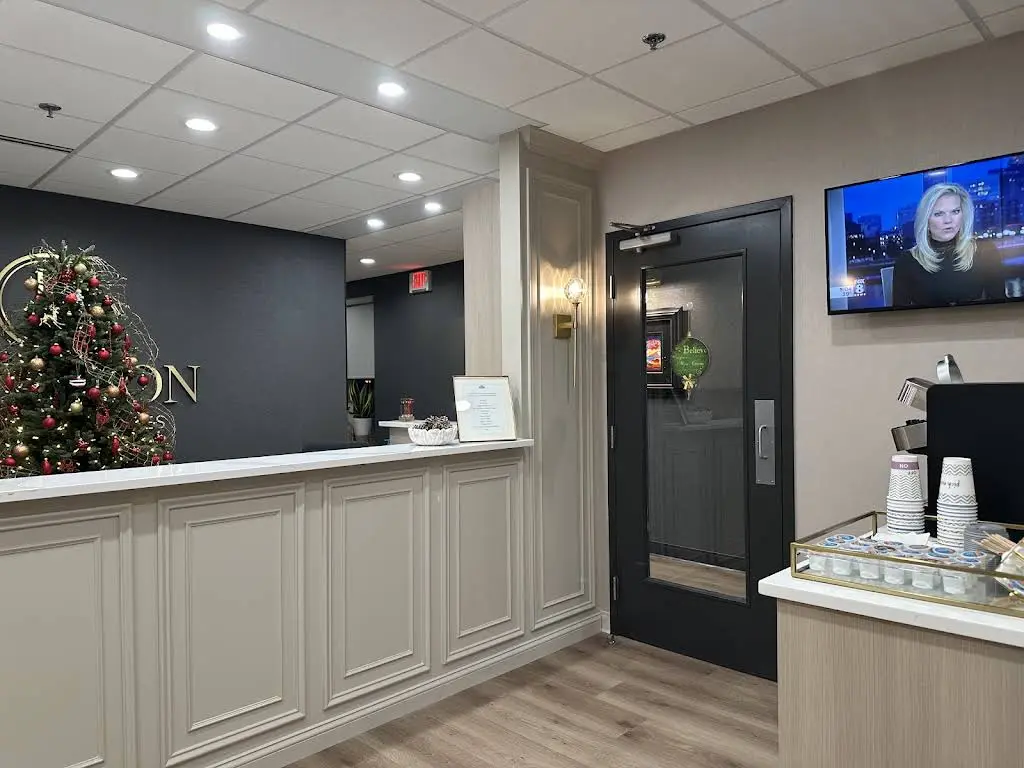 Royalton Dental Associates: Daniel Florian, DMD