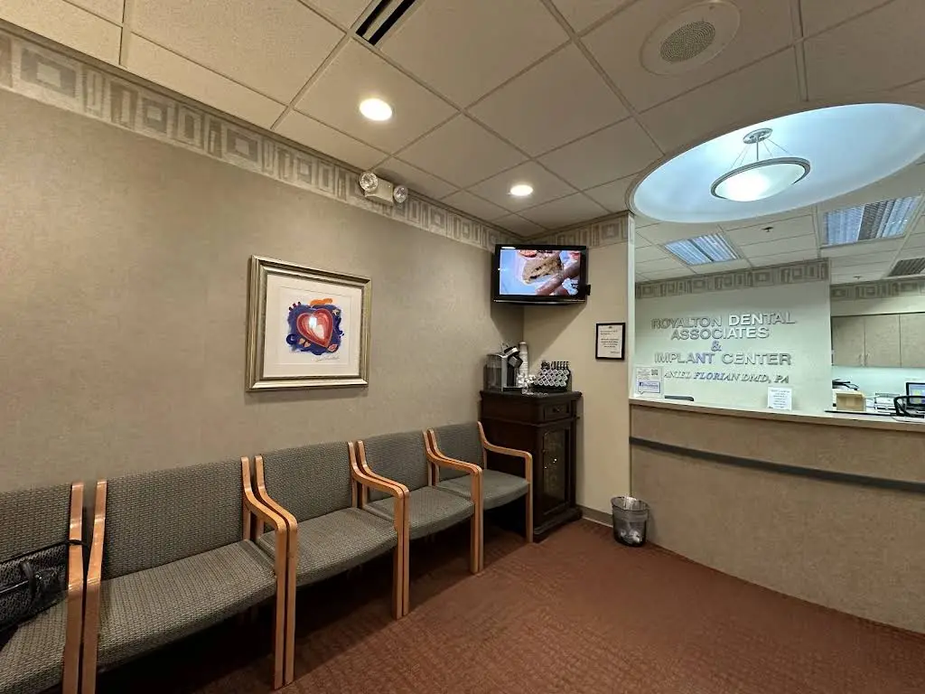 Royalton Dental Associates: Daniel Florian, DMD