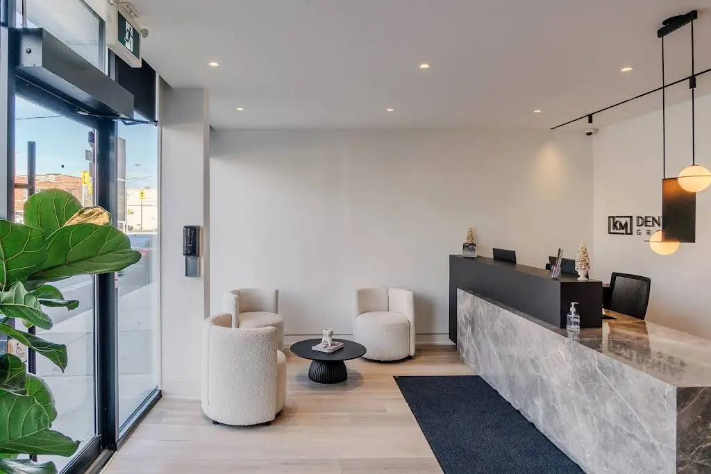 KM Dental Group - Queensway
