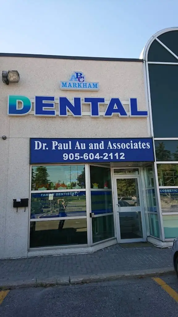 Markham Dental - Professional dental clinic exterior with modern facilities