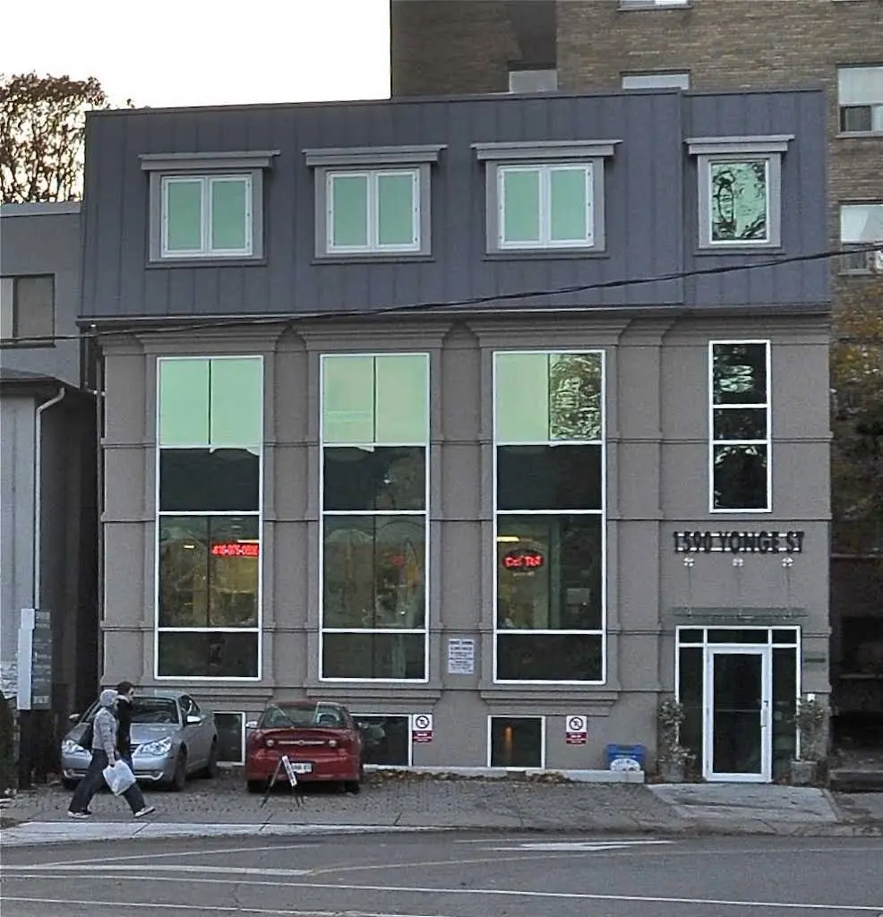 Lawton Dental - Professional dental clinic exterior with modern facilities