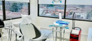 Dr. Tony He Dental Clinic