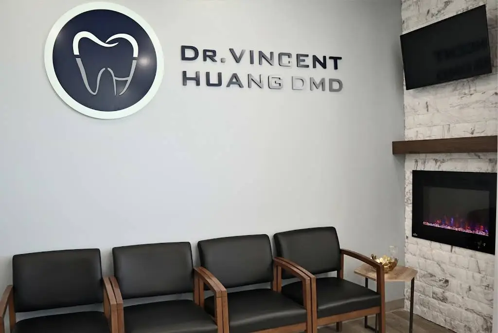 Dr. Vincent Huang DMD