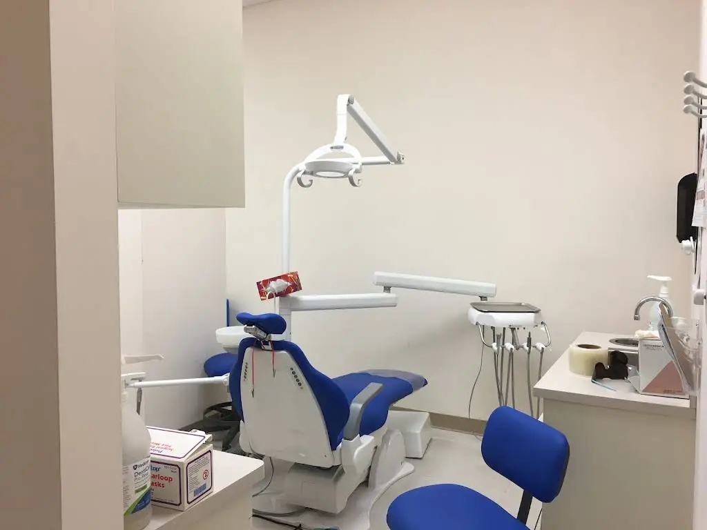 M Plaza Dental Centre
